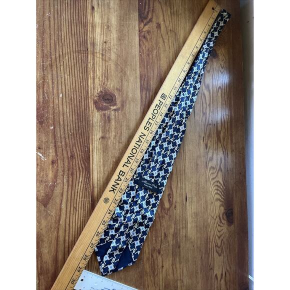 Marco Polo Italian Style Men’s Navy Blue Abstract Geometric Silk Necktie - Picture 2 of 7